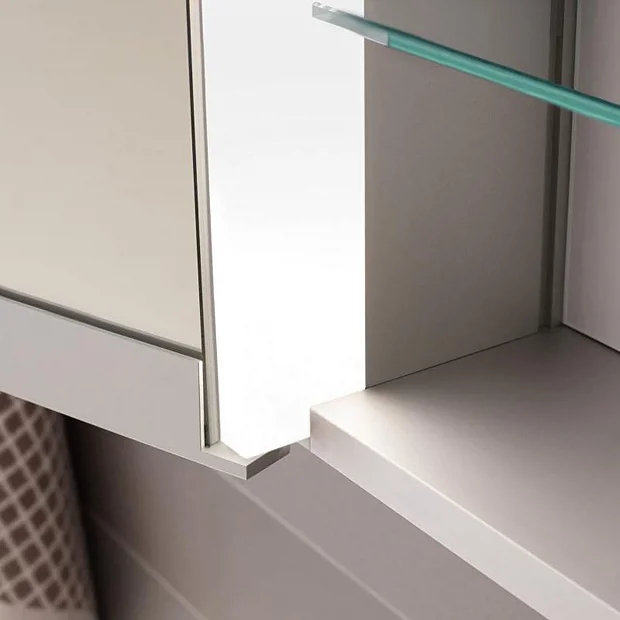 Keuco Royal Match 1300mm LED Illuminated Mirror Cabinet 8 Keuco Royal Match 1300mm LED Illuminated Mirror Cabinet - Image 6